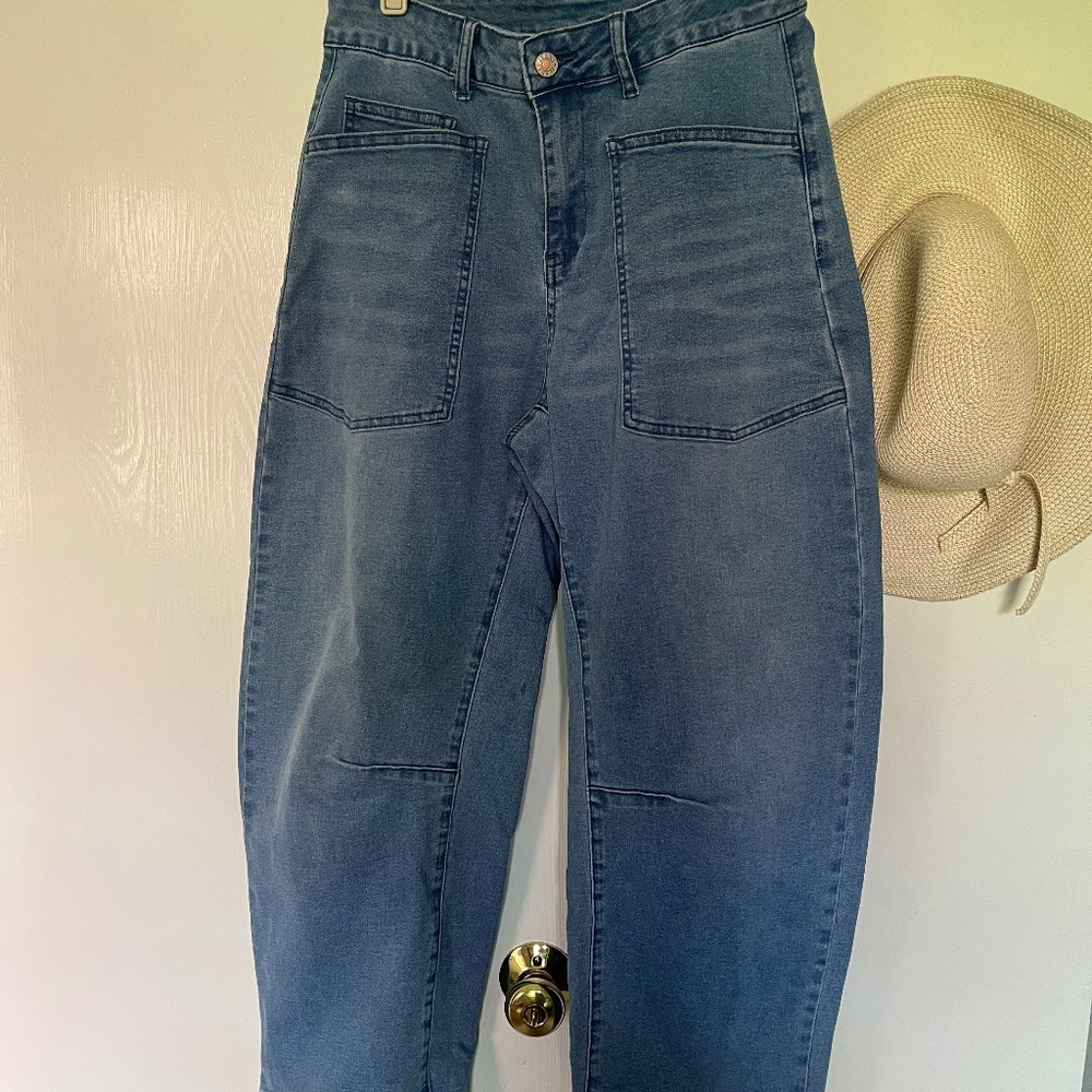 Medium Blue Jeans